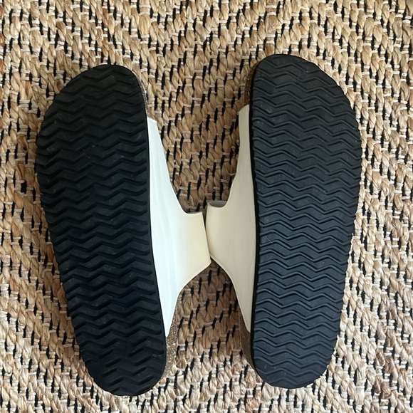 Napa Leather Double Buckle Slide - size 9 - Picture 2 of 7